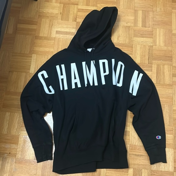 🚨LIKE NEW… CHAMPION BLACK HOODIE REVERSE WEAVE SIZE LARGE - Picture 1 of 3